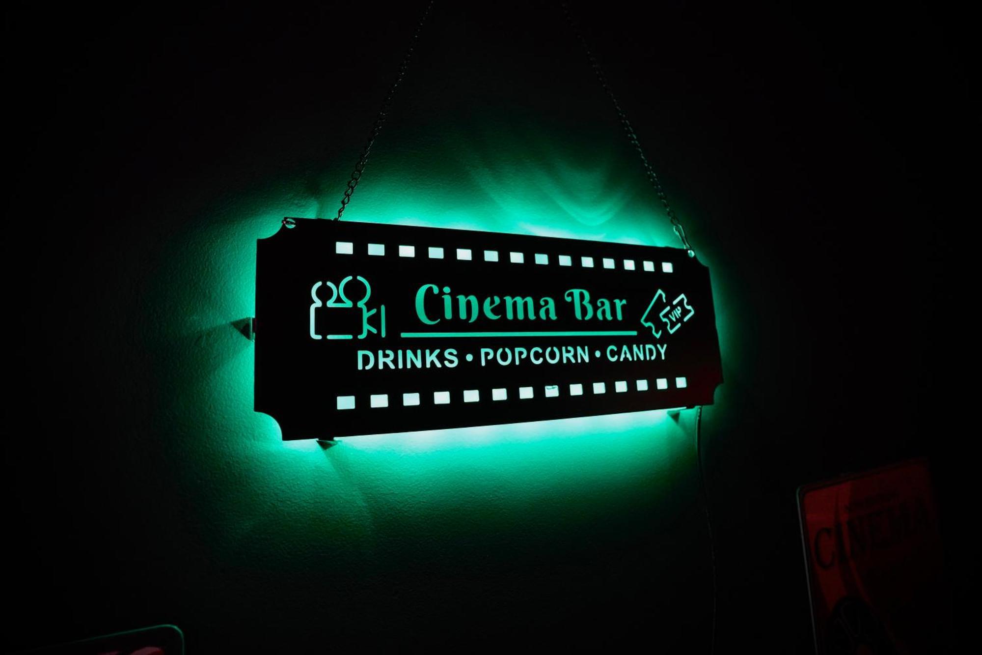 L Unique Cinema Room 그르노블 외부 사진